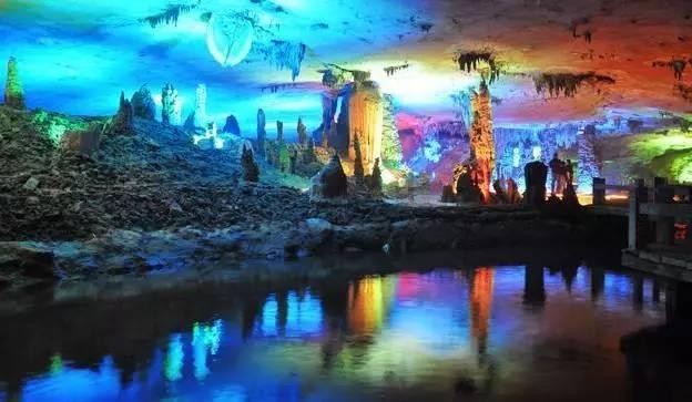 纪录片《武梁祠》主创访谈 用新视听语言讲好传统文化的故事